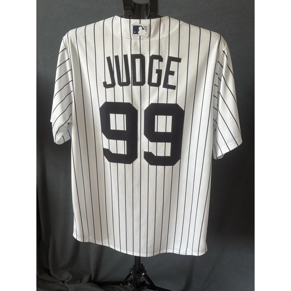 Nike Men's Aaron Judge NY New York Yankees Home Pinstripe Jersey #99 White M